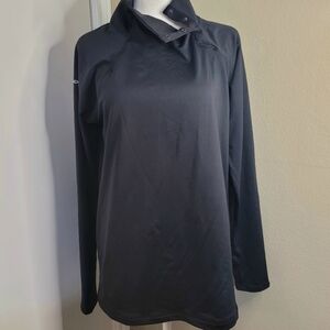UnderArmour LS Pullover with Motion Snap Collar, Size Womens Medium